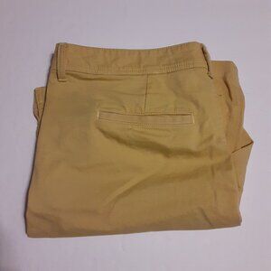 L.L. Bean Favorite Fit Women's Bermuda Shorts Size 14R